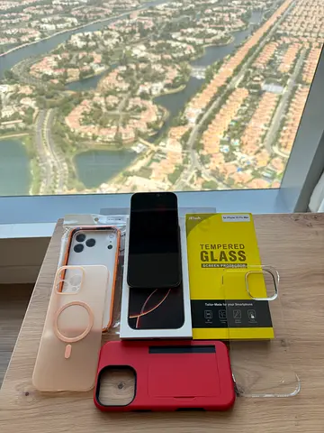 Apple iPhone 16 Pro Max Desert Titanium + ACCESSORIES