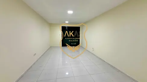 STAFF AND EXECUTIVE ALLOWED NEAR TO NAIF POLICE STATION CLEAN BUILDING CHEAPER PRICE