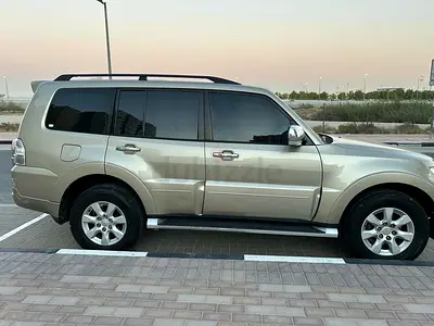 Mitsubishi Pajero 2012 GLS Top Line | GCC Specs | Well Maintained