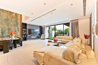 Reduced Price | Luxurious Finishes | Single Row