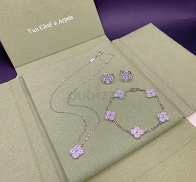 Van Cleef Arpels set
