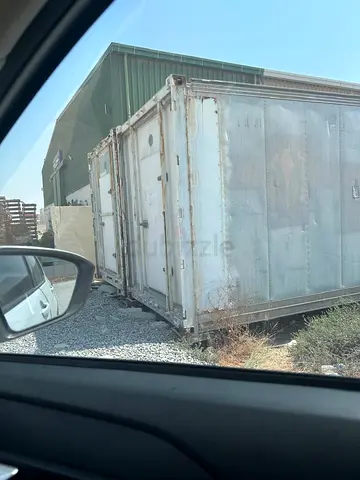 Used Insulated Shipping/Storage Container Unit - Large Metal Box