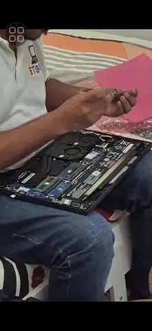 Professional Laptop/ Desktop Technician Book Now