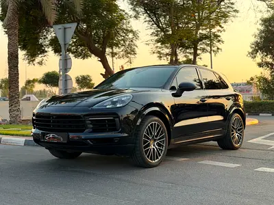 Porsche Cayenne S 2018 | GCC Specs | Low Mileage | Pristine Condition