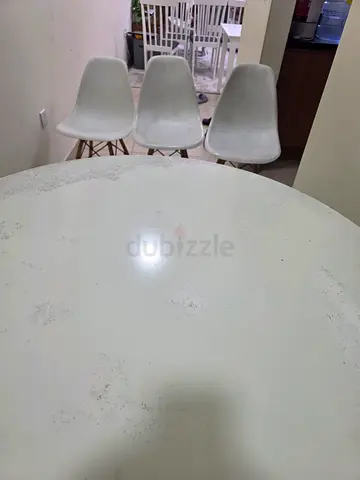 Dinning Table