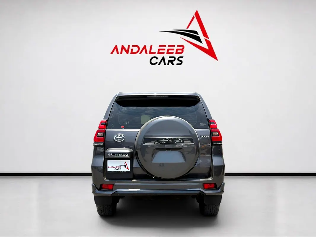 Toyota Prado 2023