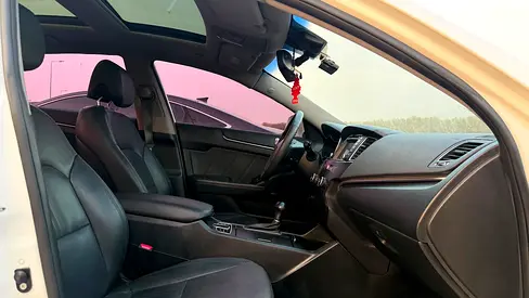 2012 KIA K7 — миниатюра 13