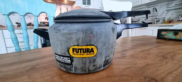 Futura Pressure Cooker 5.0L