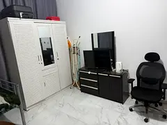 Executive bachelors Room for rent in Muroor road