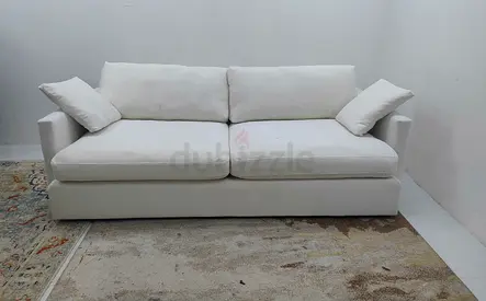Expensive quality crate and barrel 3 seater sofa