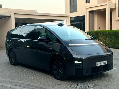 2024 Li Auto Mega Ultra | 7-Seater | 23,300 KM | Chinese Specs
