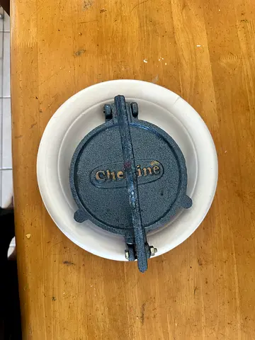 Cast Iron chapati Press / Roti Maker - Small, Used