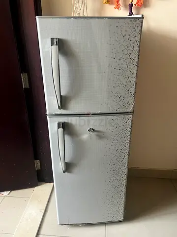 ثلاجة