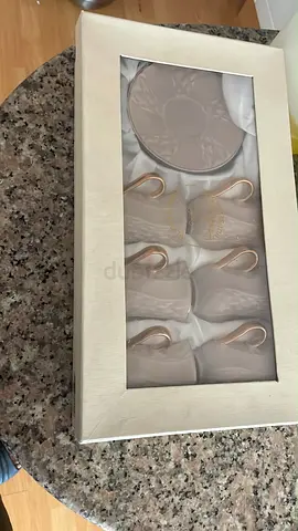 Boxed set of 6 decorative espresso cups with saucers