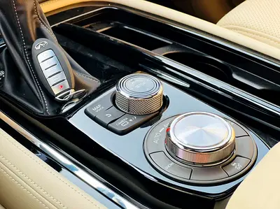 2021 Infiniti QX80 照片 16