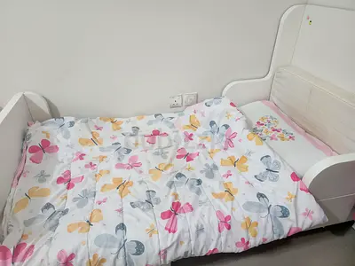 Ikea bed with mattres, in good condition.