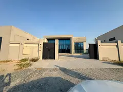 Elegant 5BR villa | Single Story | Service Block } Sepwerate Majlis