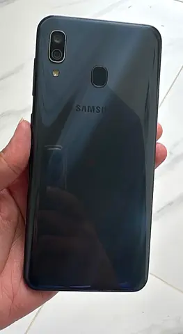 Samsung A30