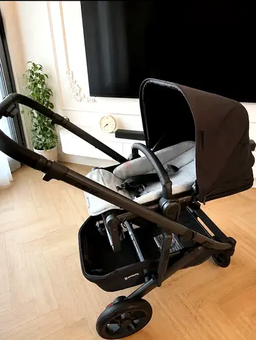 UPPAbaby Cruz V2 + Infant SnugSeat