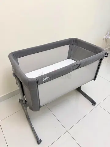 Selling Joie Roomie Crib  Co-Sleeper (Grey Flannel)