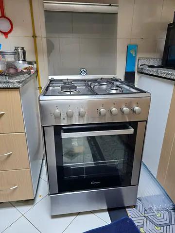 Candy 4 burner gas cooking range