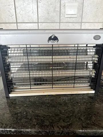 Electric Insect Killer / Bug Zapper - Used