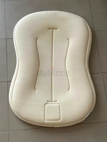 Snuggle Me Baby Lounger