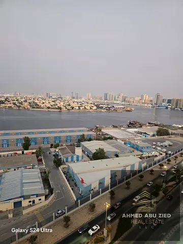 فخامة الإطلالة البحرية بقلب أبراج الأورينت! شقة غرفتين وصالة بإطلالتين ساحرتين على البحر والمسبح!