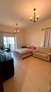 Master room available