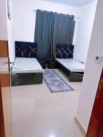 Executive Bed space available in Shabiya 11