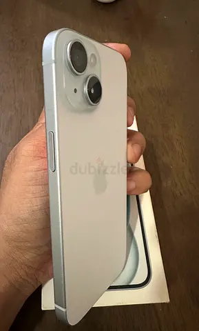 iPhone 15 128GB blue