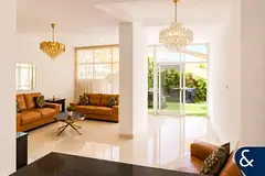 Furnished | Private Garden | Corner Unit