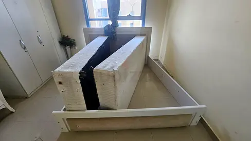 Furnitures