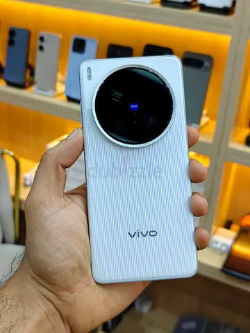 Vivo X200 Ultra 5G