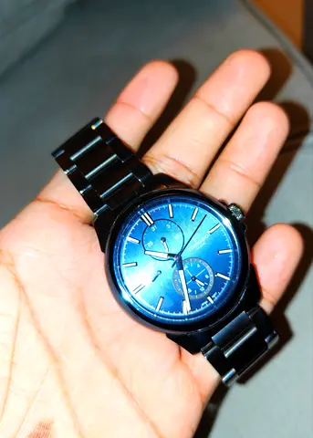 tornado sunburst dial watch - good condition