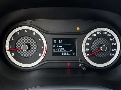 2026 Hyundai GRAND I10 — фото 12