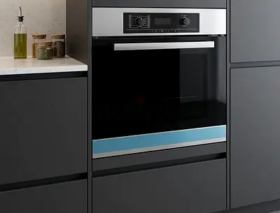 SMEG 60cm Built-In Gas Oven – High Performance | Premium Italian Design
