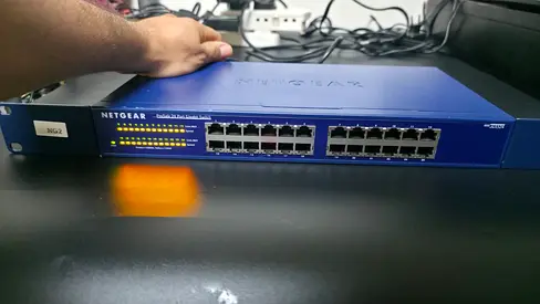NETGEAR ProSafe JGS524 v2 - 24 Port Gigabit Ethernet Switch - Enterprise