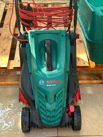 Bosch electric lawnmower
