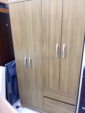 Wardrobe As good As New Bigger Size