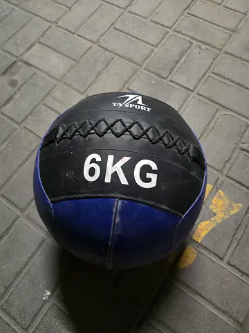 Medicine balls 6kg