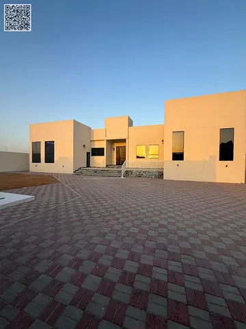 فيلا مميزة للإيجار في الرحمانية – الشارقة