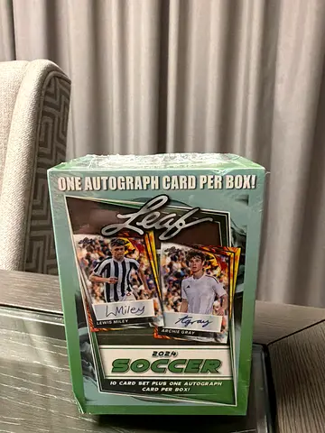 Leaf Soccer Guaranteed Autograph Sealed Box Market Price