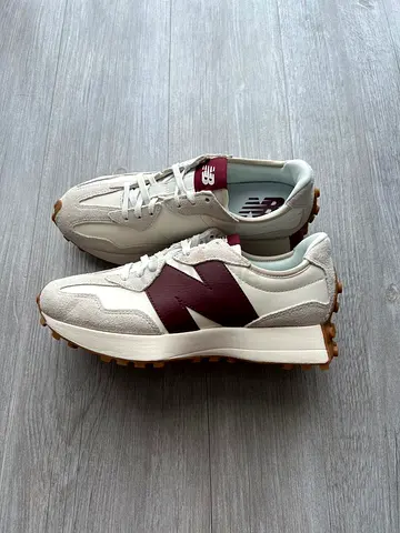 New Balance 327 trainers ‘OFF WHITE/BURGUNDY’ Shoes unisex