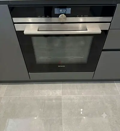 Siemens iQ700 Latest Model Built-In Electric Oven 60cm – Premium German Engineering