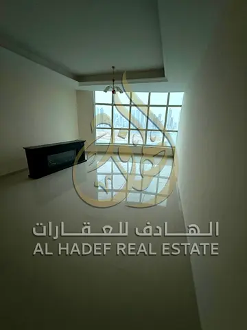 شقة 3 غرف وصالة للإيجار في الخان الشارقة | تكييف على المالك | جيم ومسبح مجاني | موقف سيارات مجاني