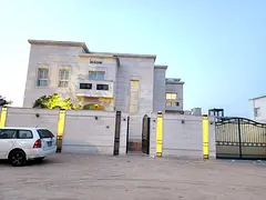 Direct from the owner, 5 Bedrooms villa in Ajman, Al Rawdha 1 for sale