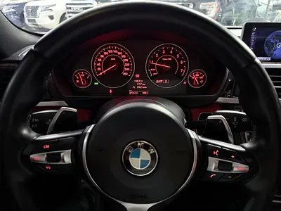 صورة 14 لـ 2015 BMW 4-SERIES