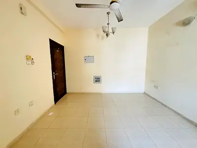 🏡 Modern Studio | Prime Location | Neat & Clean Building | Ready to Move In