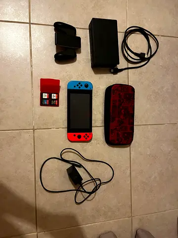 Nintendo switch 4 games and cover
